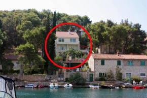 Apartments by the sea Bobovisca na Moru, Brac - 5683